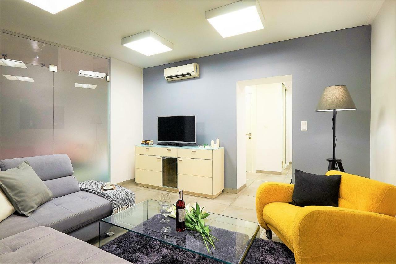 ורשה Xavier Boutique Apartment מראה חיצוני תמונה