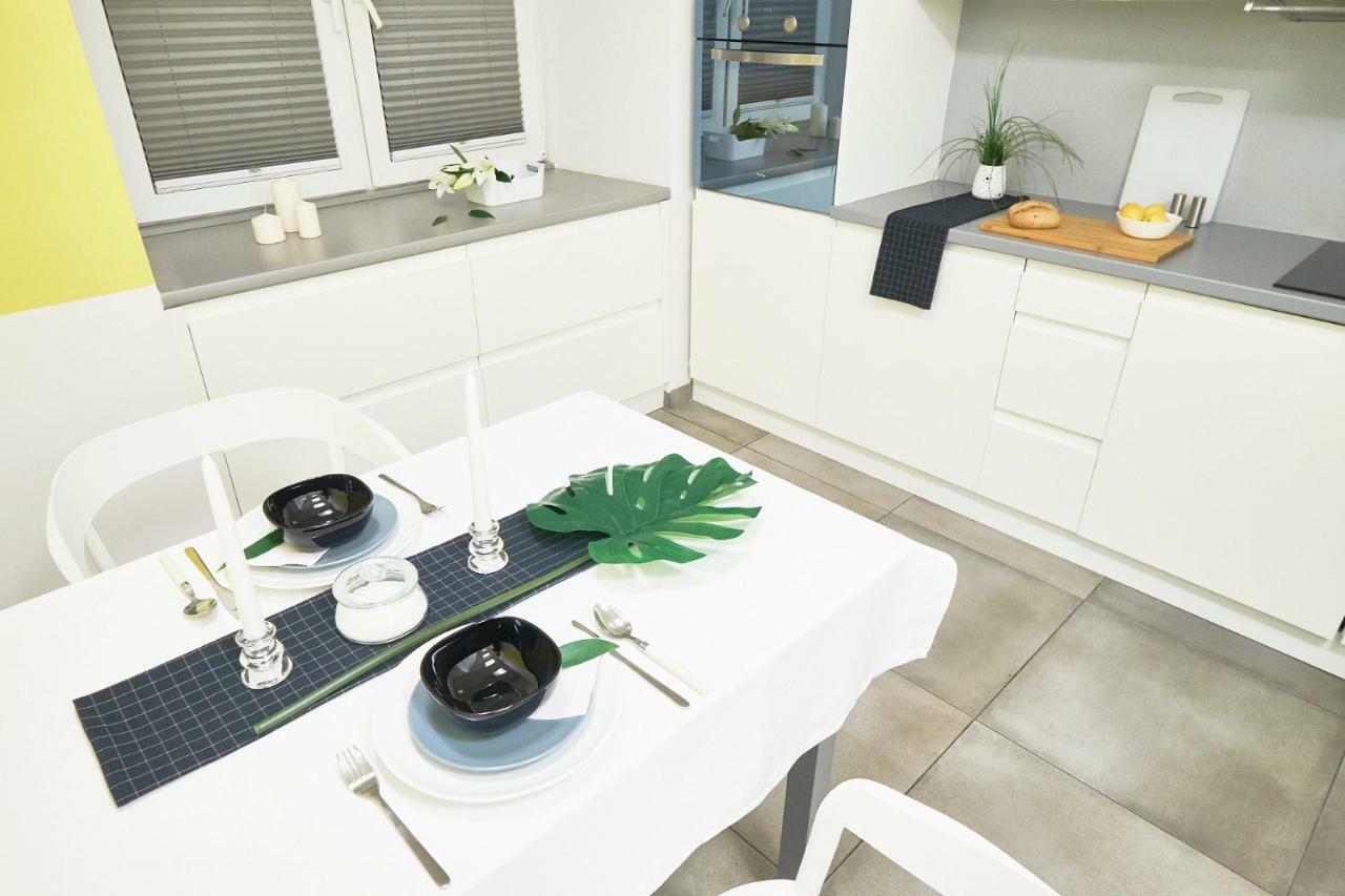 ורשה Xavier Boutique Apartment מראה חיצוני תמונה